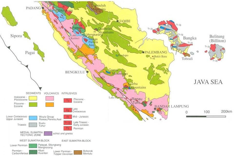 Gambar 2. Peta geologi darah Sumatra Selatan dan sekitarnya (Materi Field Trip South Sumatra Awang H. Satyana, 2017)